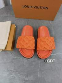 Picture of Louis Vuitton Slippers _SKULVsz35-45GDT0302355